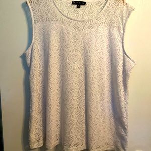 Women’s plus dress top
